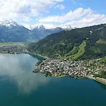 Apartment Zeller Lake & City Centre